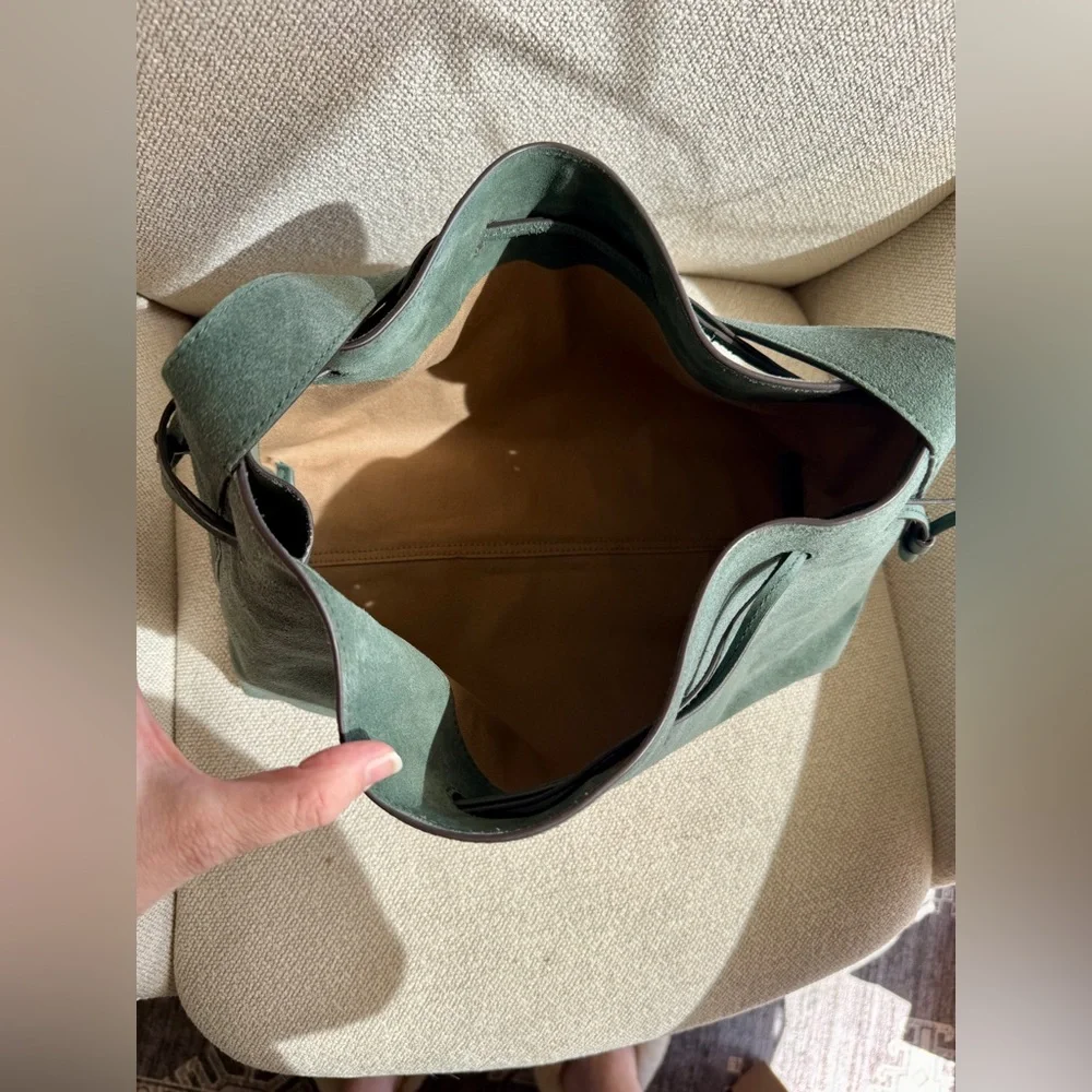 NWT! | MADEWELL The Drawstring Shoulder Bag in Architect Green Suede - Picture 8 of 13